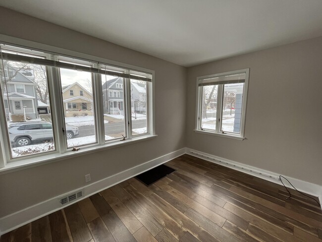 Building Photo - 40 McKinley Ave