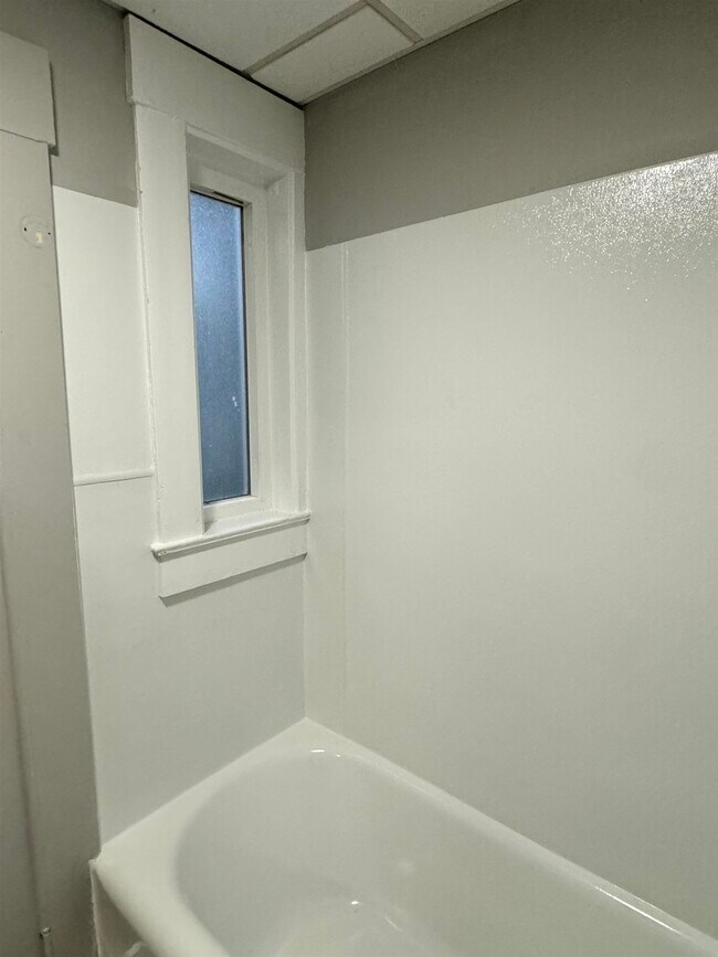 Building Photo - 3 Merrimack St