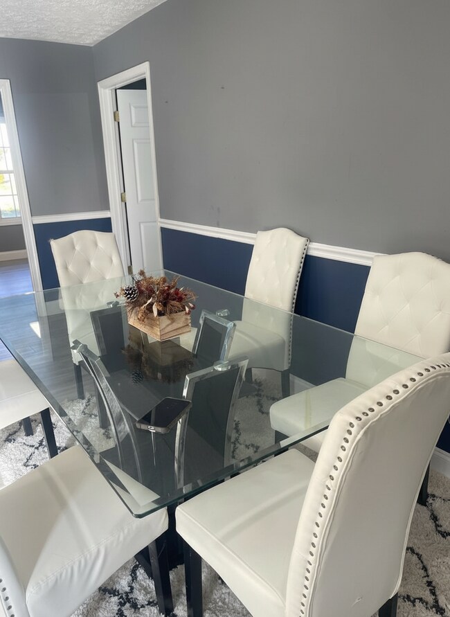 Building Photo - 449 Bramlett Way