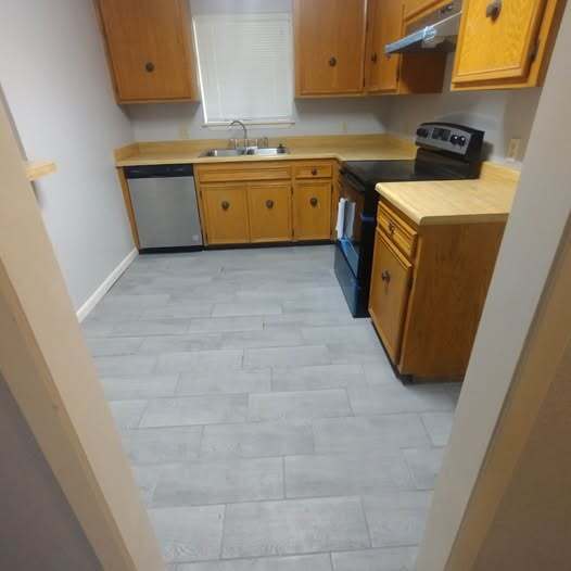 Building Photo - 2877 William Spear Dr
