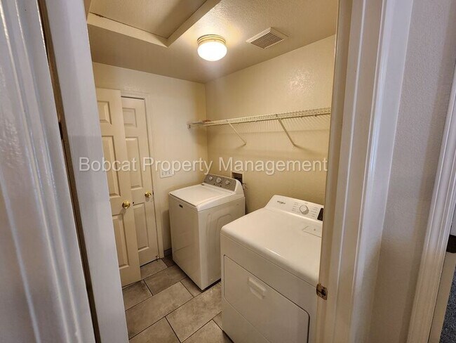 Building Photo - 1331 Chichester Dr