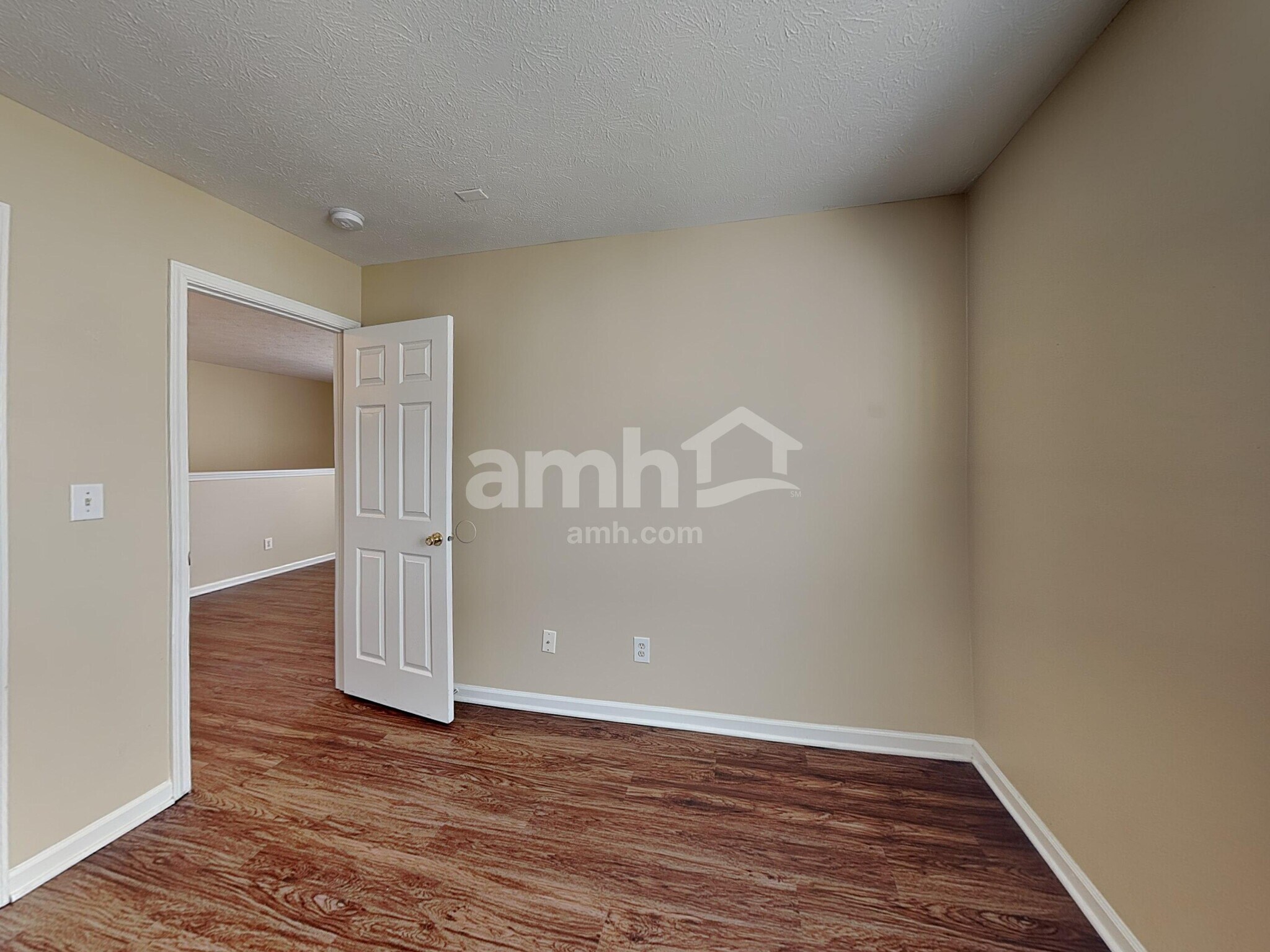 Building Photo - 10619 Northern Dancer Dr