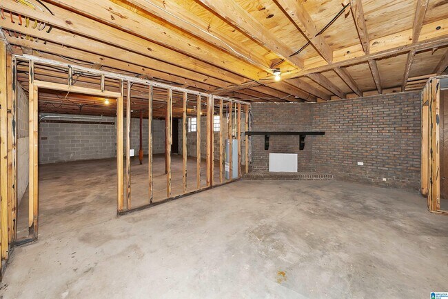 Building Photo - 944 Cagle Rd