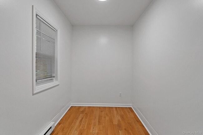 Building Photo - 93 Delafield St