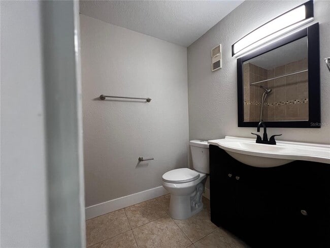 Building Photo - 13102 Mulberry Park Dr