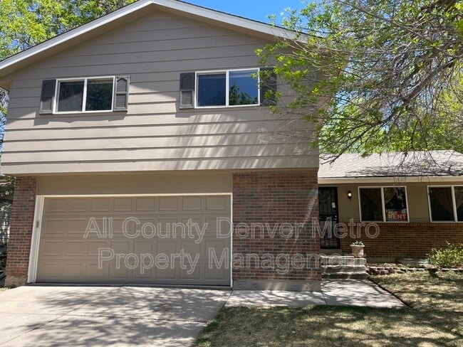 Building Photo - 6534 Zinnia St