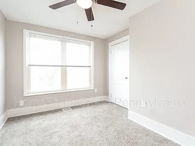 Building Photo - 2712 Versailles Ave