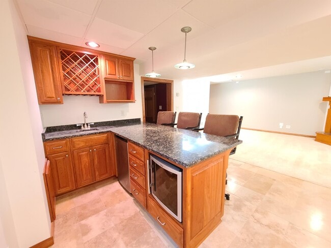 Building Photo - 1103 1st St NW