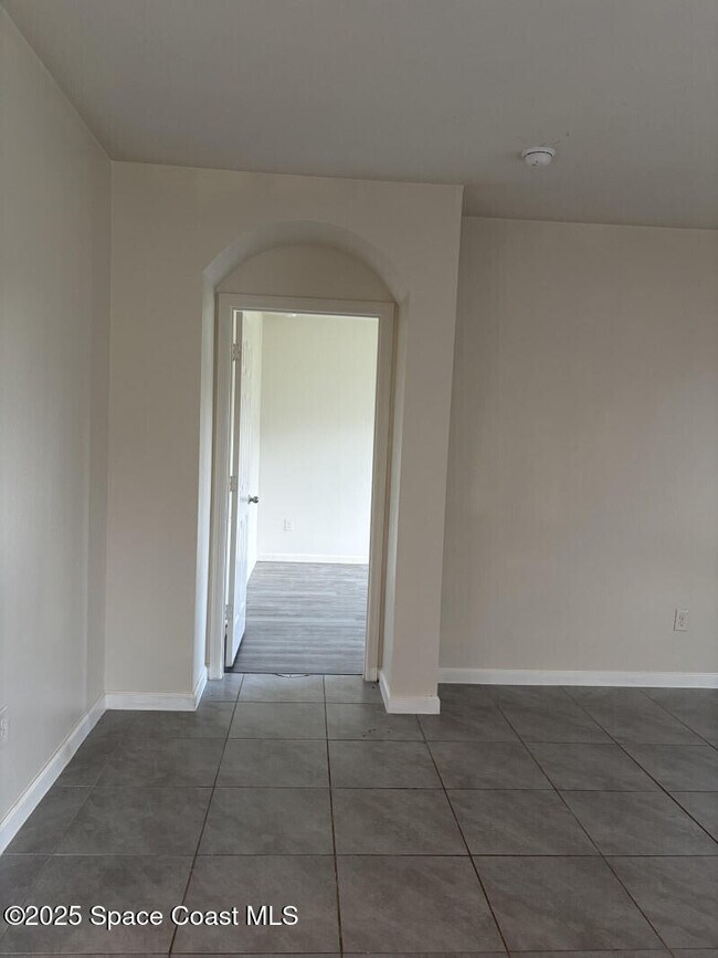 Building Photo - 1453 Mineral Lp Dr NW