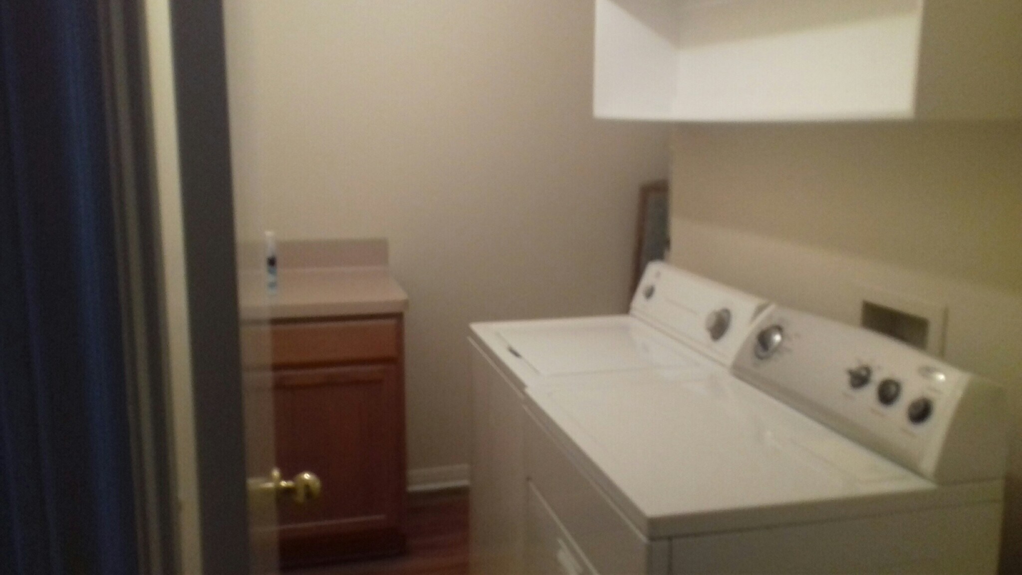 Building Photo - 1210 webhollow Cir