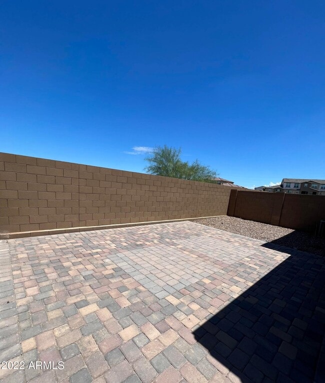 Building Photo - 1255 N Arizona Ave