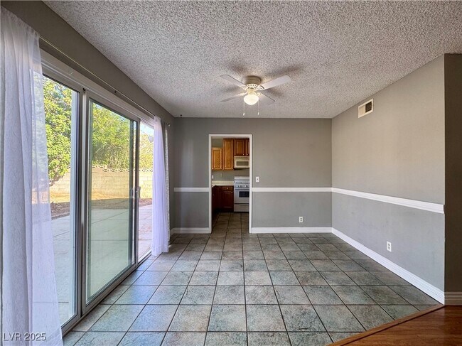 Building Photo - 7018 Montcliff Ave