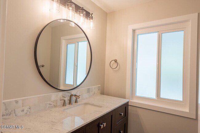 Building Photo - 3708 Capstan Cir