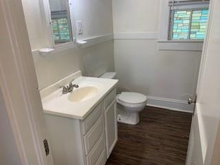 Building Photo - 4410 The Cedars Ave