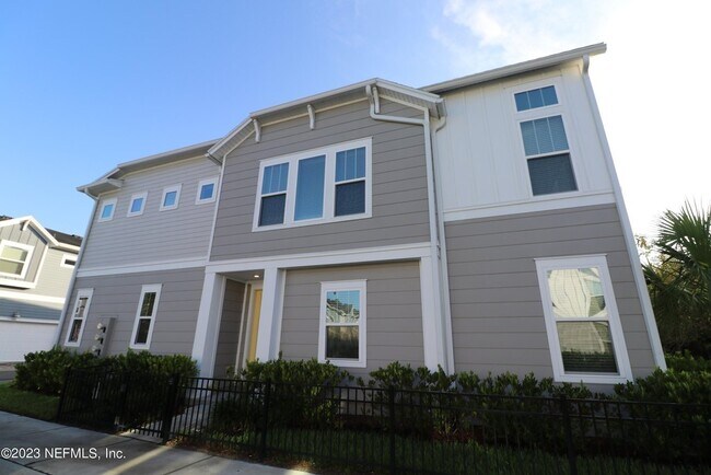 Building Photo - 11480 Gully Ct