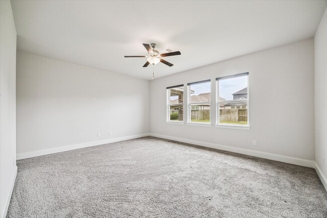 Building Photo - 10014 Serenity Grv Dr