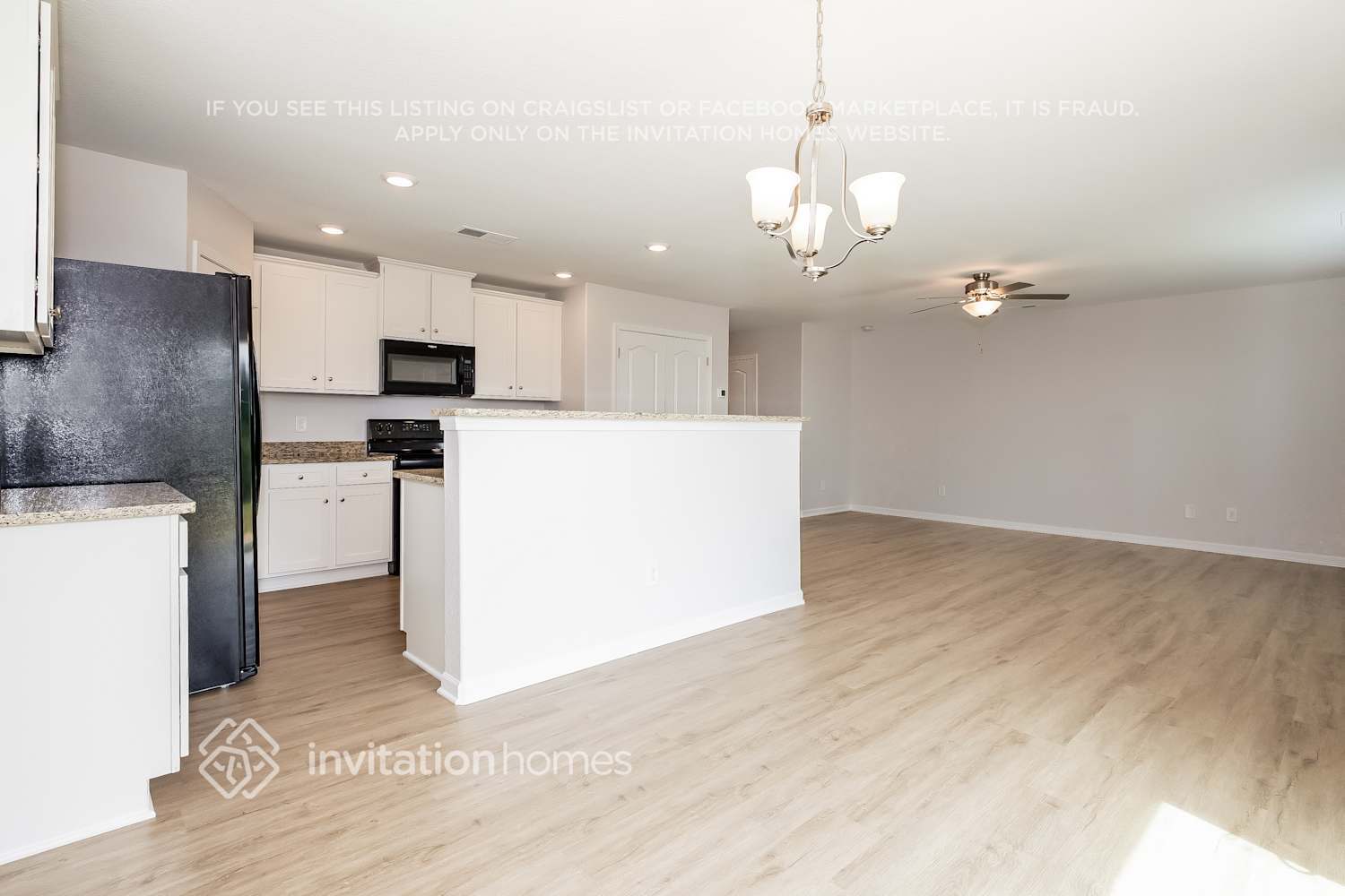 Building Photo - 3915 Rosfield Dr