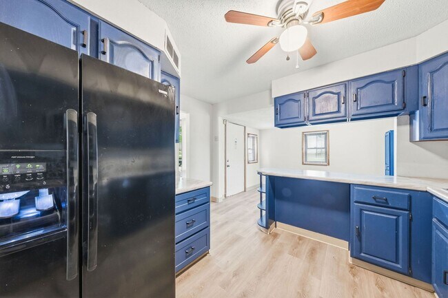 Building Photo - 3034 Forge Dr