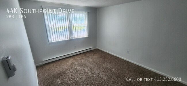 Building Photo - 44 Southpoint Dr