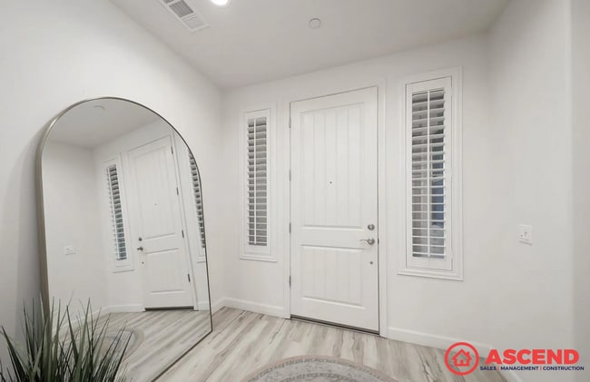 Building Photo - Luxury 4 Bed / 3 Bath Home in Gated Highgate Community – Resort-Style Living