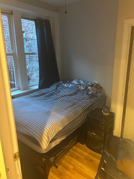 Building Photo - 2 Kilmarnock St