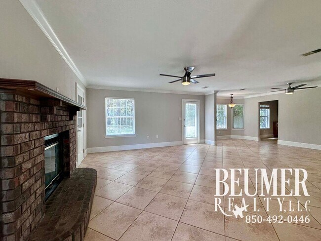 Building Photo - 12295 Havburg Dr