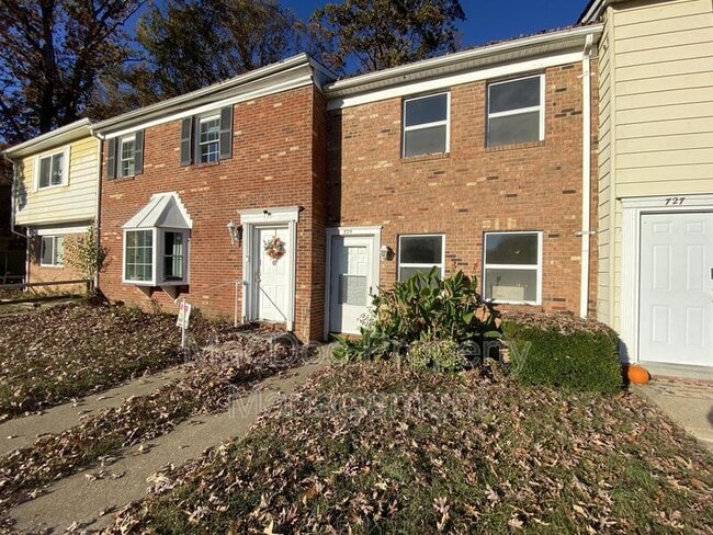 Building Photo - 729 Bellows Ave