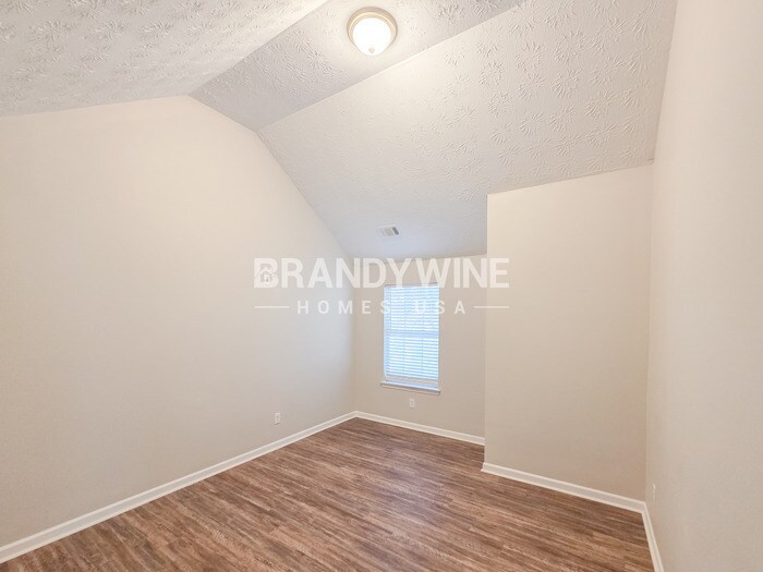 Building Photo - 2334 Brookgate Way