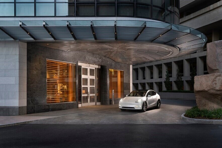 Building Photo - 1 Dalton St