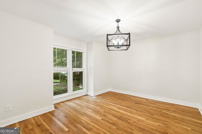 Building Photo - 2799 Brookcliff Landing NE
