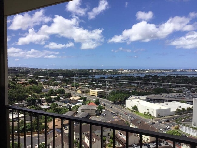 Building Photo - 98-351 Koauka Lp 1608