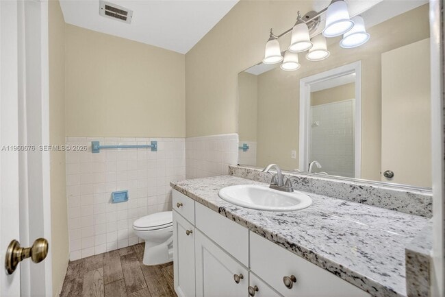 Building Photo - 1700 SE 15th St