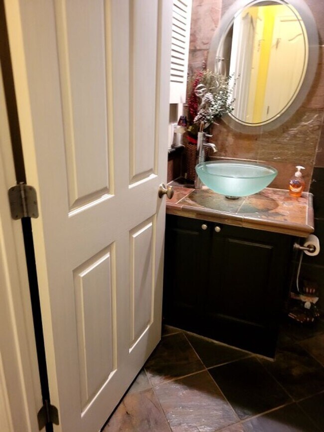 Building Photo - Camden Village