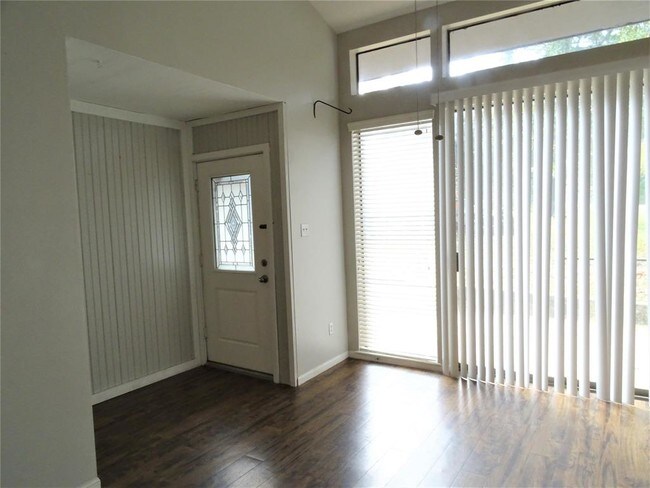 Building Photo - 11 April Village