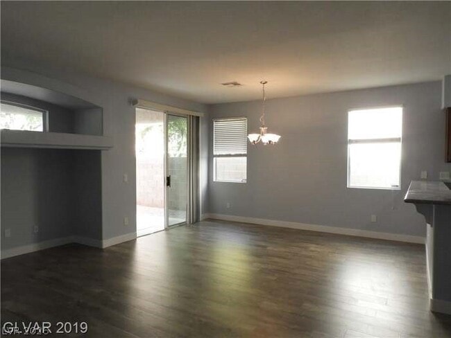 Building Photo - 11440 Parkersburg Ave