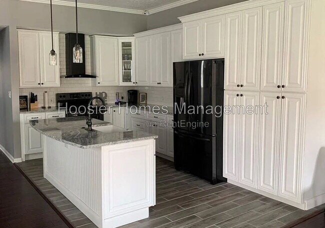 Building Photo - 1301 Spann Ave