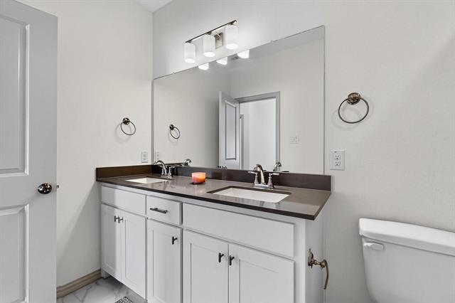 Building Photo - 1371 Hill Country Pl