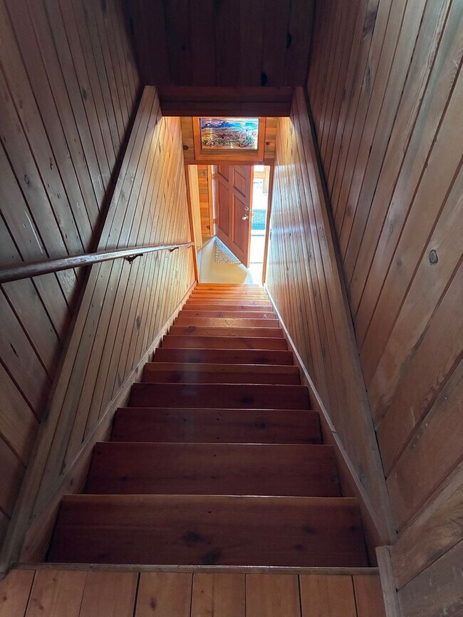 Building Photo - Peaceful Terrebonne Living Near Steelhead Falls, Unbelievable Views!