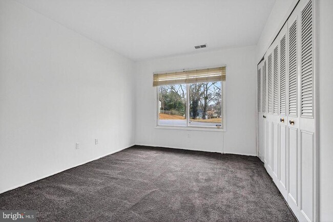 Building Photo - 8801 Monmouth Dr