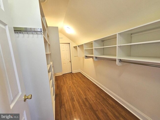 Building Photo - 165 Pitch Kettle Ct