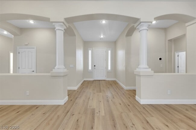 Building Photo - 9934 Wonderful Day Dr