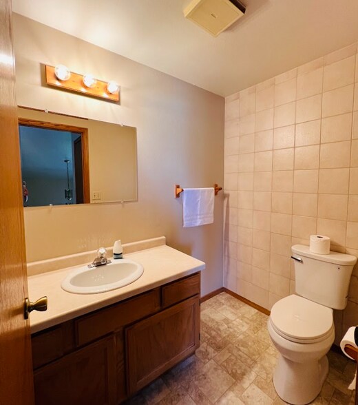 Powder Room or Half Bath - 2793 Aquarius Rd
