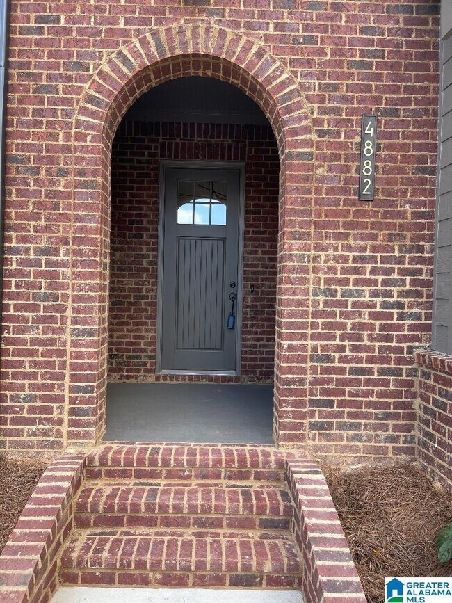 Building Photo - 4882 Silas Ave