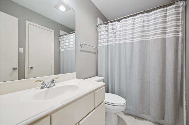 Building Photo - 5312 Fayette St