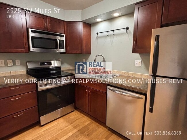 Building Photo - 2925 SW Miles St