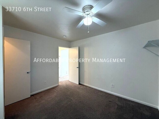 Building Photo - 33710 6th St