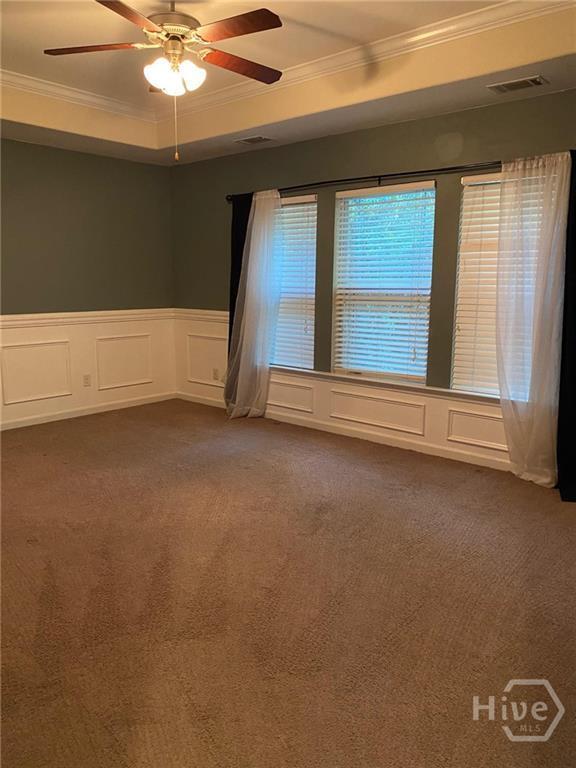 Building Photo - 550 Summer Hill Way