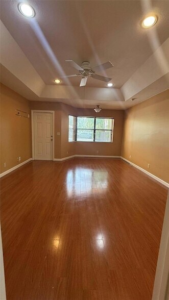 Building Photo - 4424 NW 52nd St