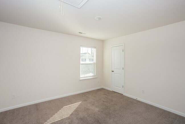 Building Photo - 4319 Drifter Dr