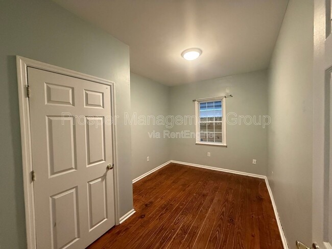Building Photo - 4 Woodall Court